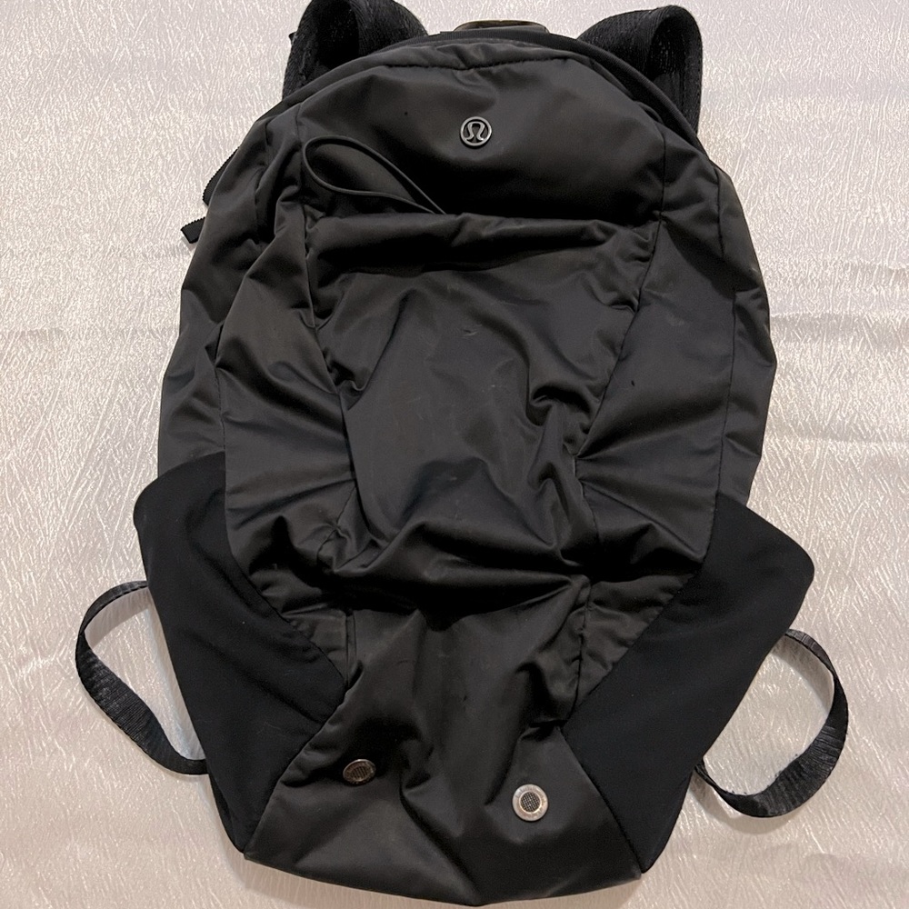 Lululemon backpack